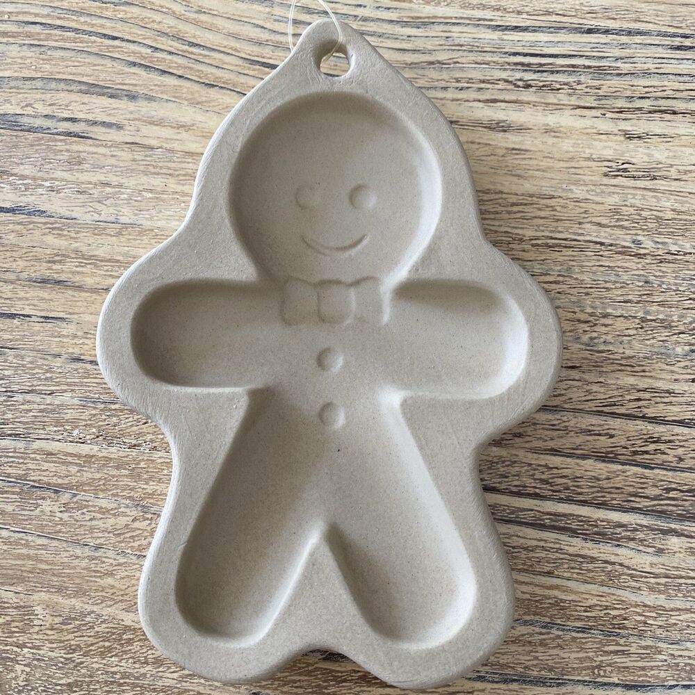 Vintage Clay Ceramic GINGERBREAD MAN cookie mold 1996 Superstone Christmas